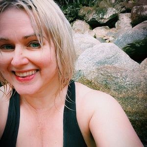 Meet your Posher, Alicia